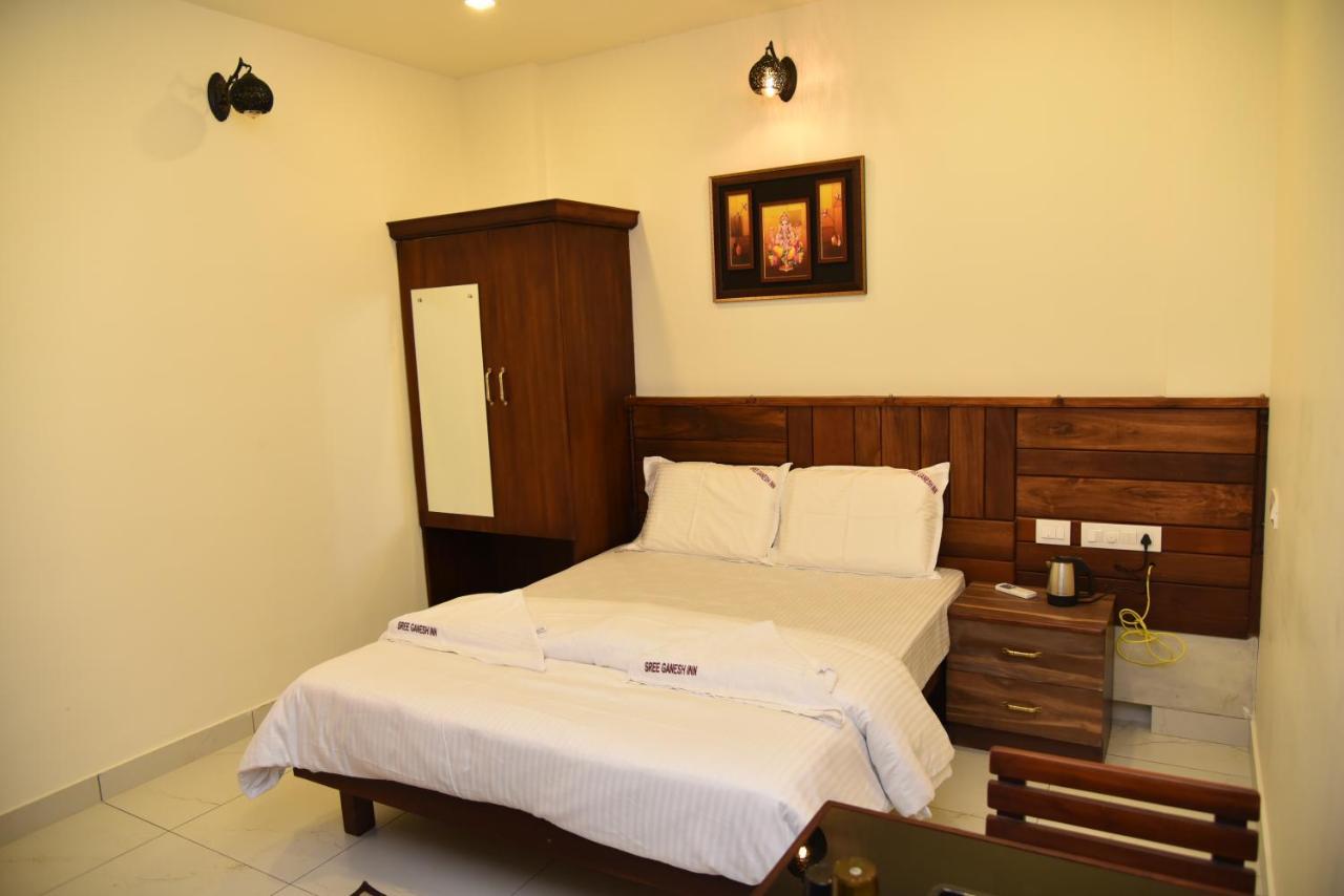 Sree Ganesh Inn 팔니 외부 사진