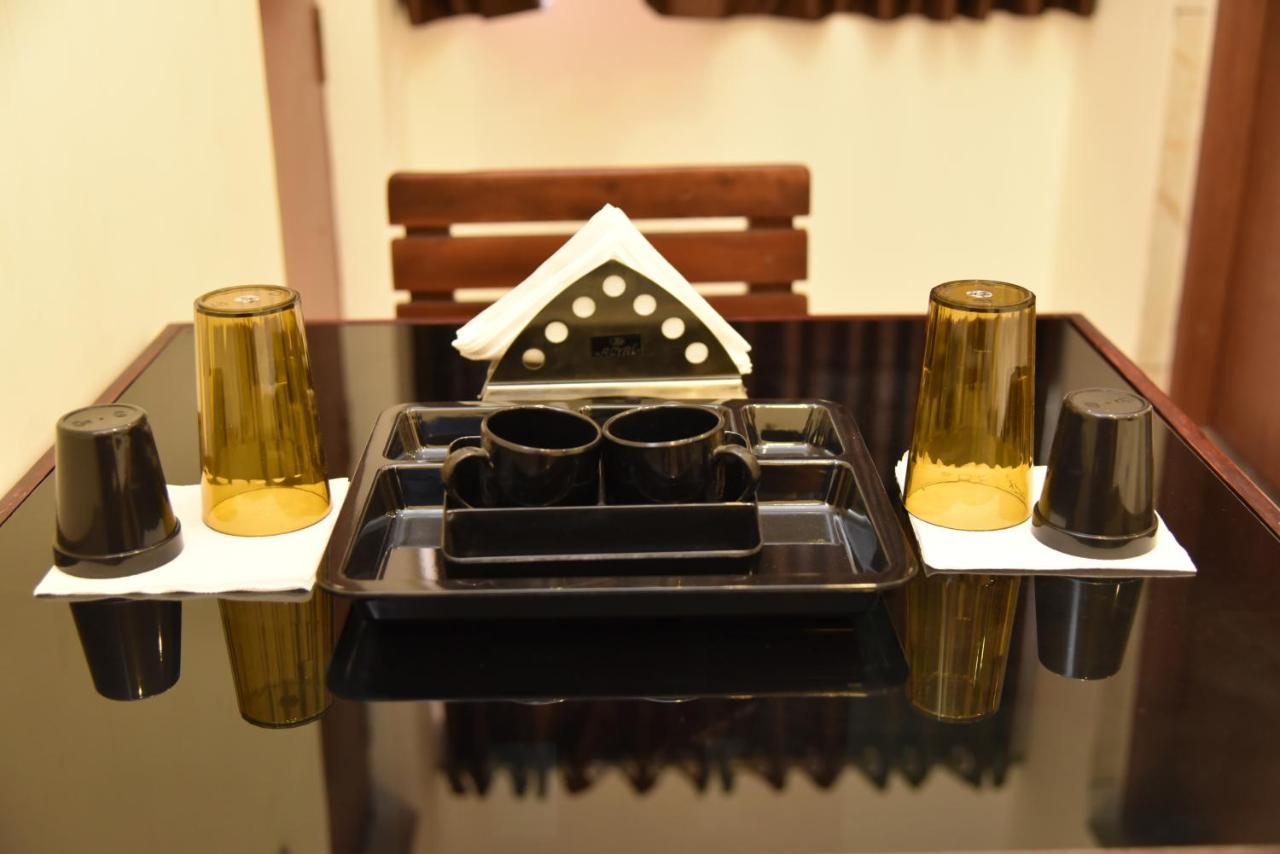 Sree Ganesh Inn 팔니 외부 사진