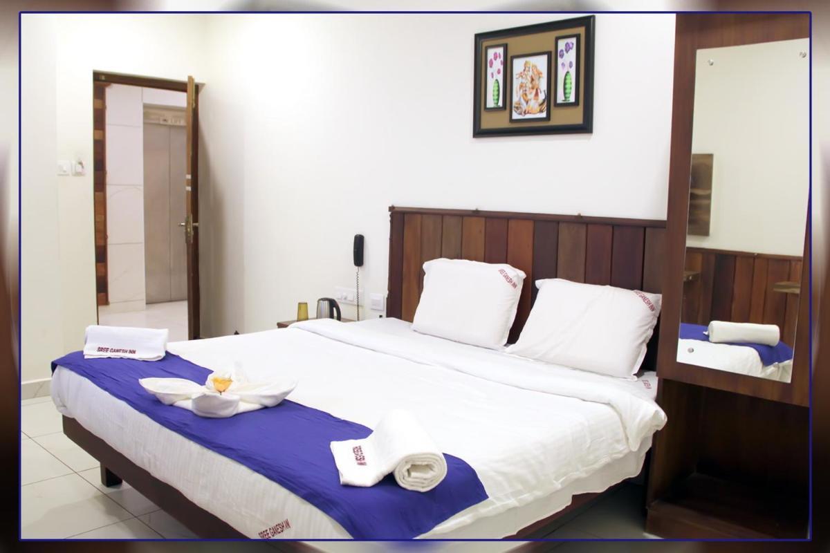 Sree Ganesh Inn 팔니 외부 사진